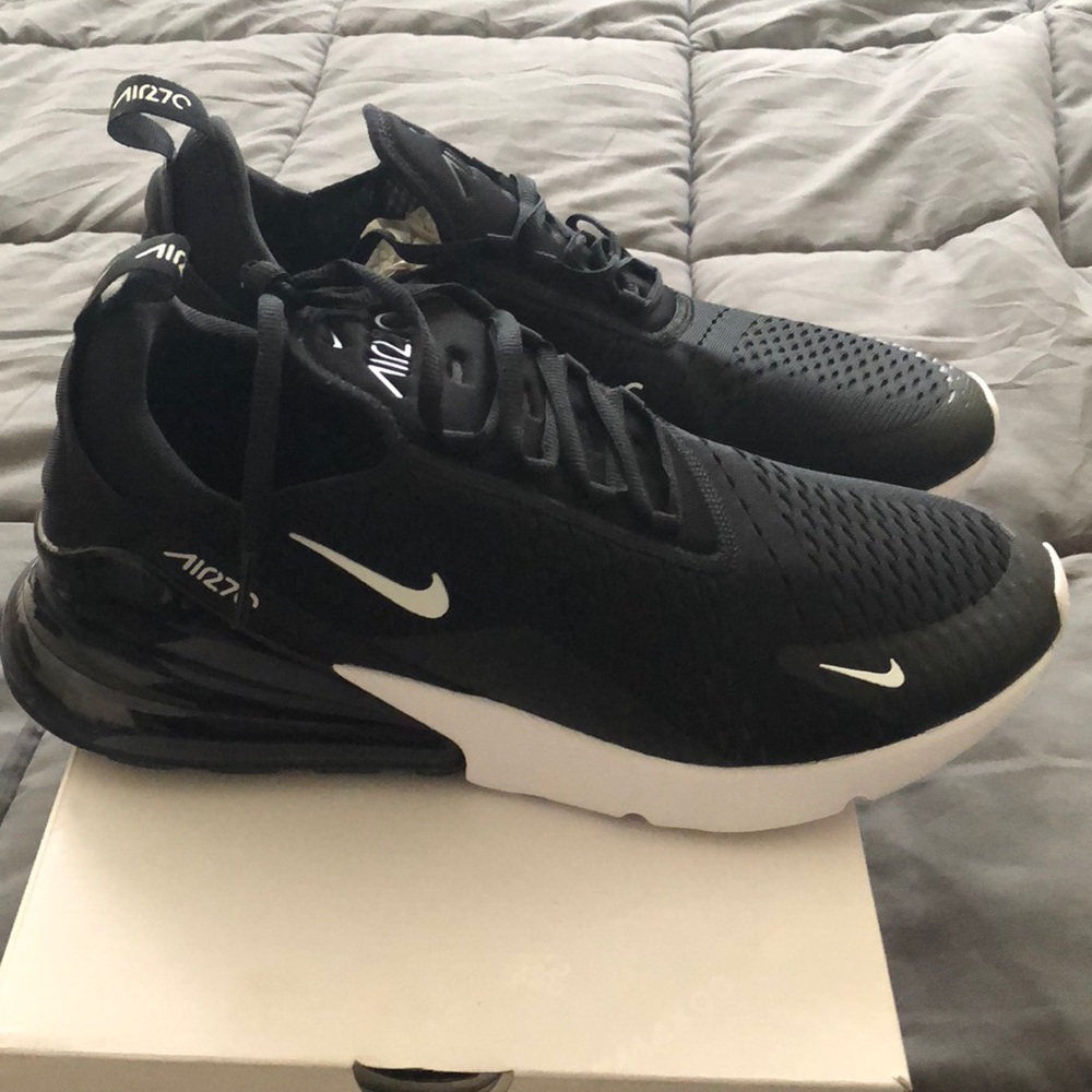 Nike Air Max 270